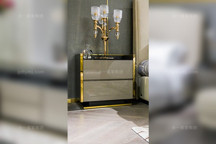 水多视频直播轻奢后现代家具风格卧室优质布艺软包床组合床头柜