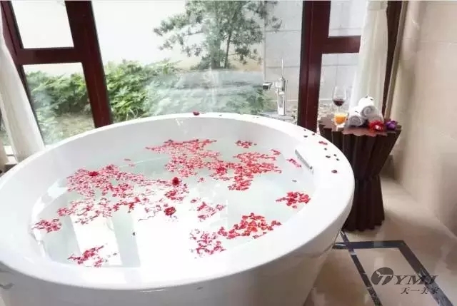 【水多视频APP下载免费看案例】浙江云澜湾温泉国际度假酒店-温泉别墅套房